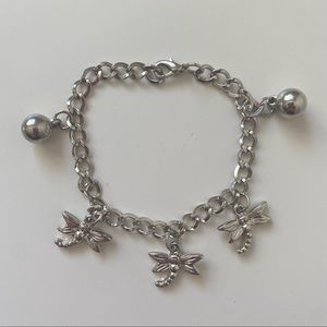 3/$30💚Faux silver dragonfly pendant bracelet jewelry womens